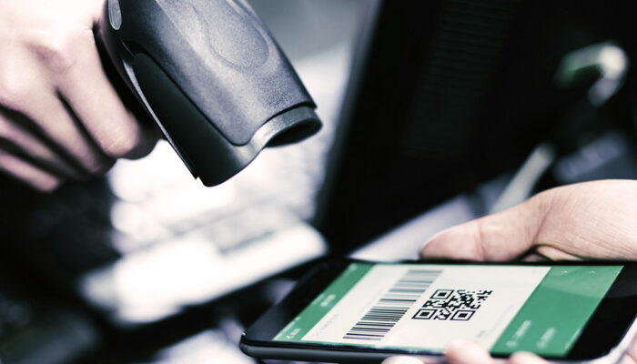 Scanning a Click and Collect barcode is part of Omnichannel Order Management