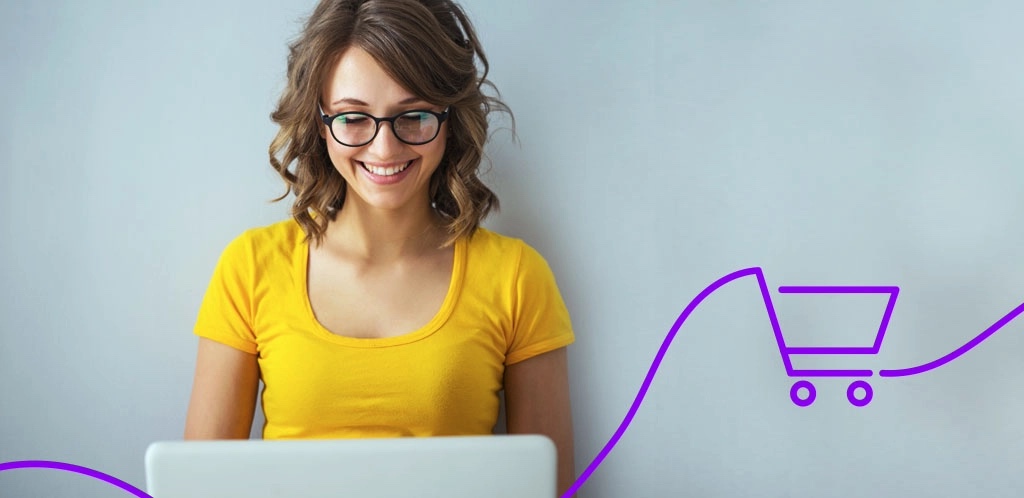 woman shopping on laptop